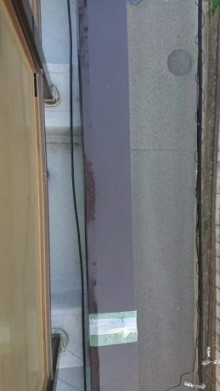 笠木鉄板飛散状況