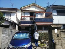 玄関よりの外観