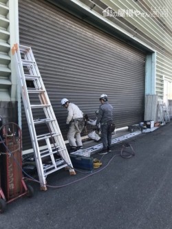 シャッター解体状況