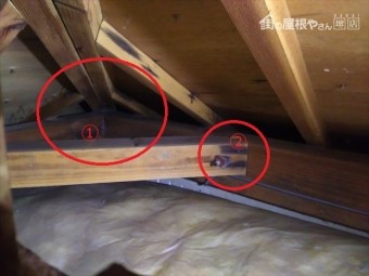 雨漏り天井裏