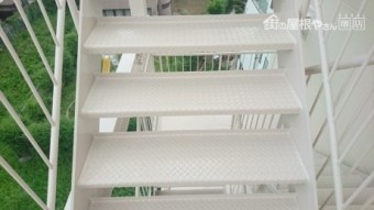 階段床面仕上げ