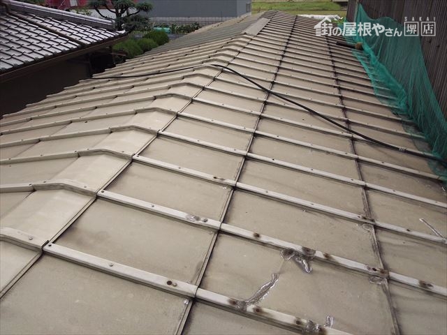 鋼板屋根全体状況