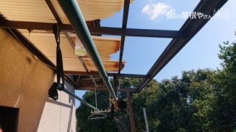 ベランダ波板飛散状況