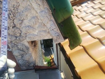 Sコーナー瓦破損状態