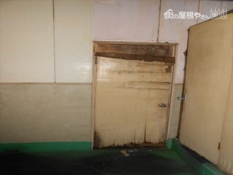 トイレブース・壁現況