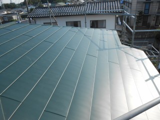 大屋根 金属製屋根