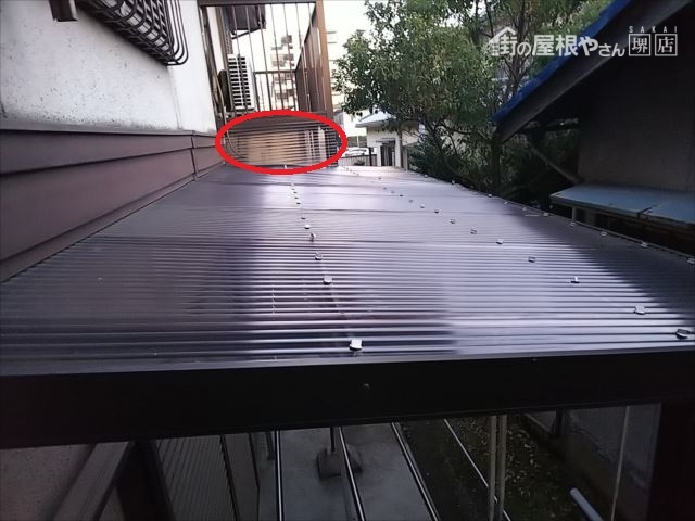 ベランダからの縦張り波板