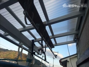波板 下地板取り換え・塗装
