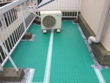 シート張り付状況屋上