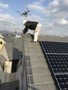 棟瓦ビス打替え作業