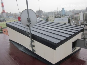 ガルバニウム鋼板でカバー工法