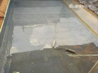 ガラス繊維貼り付