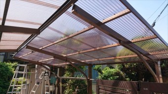 ポリカー屋根施工完了