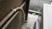 竪樋破損部改修