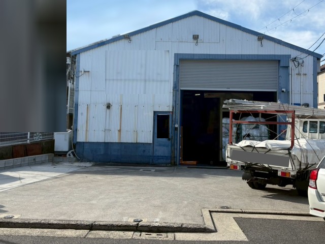 テント施工前
