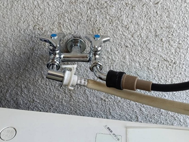 ベランダ水栓交換完了