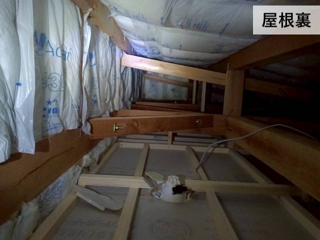 屋根裏