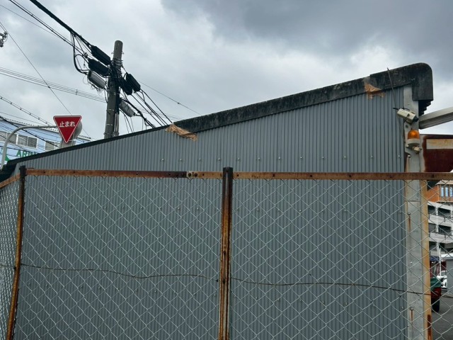 既存スレート撤去前