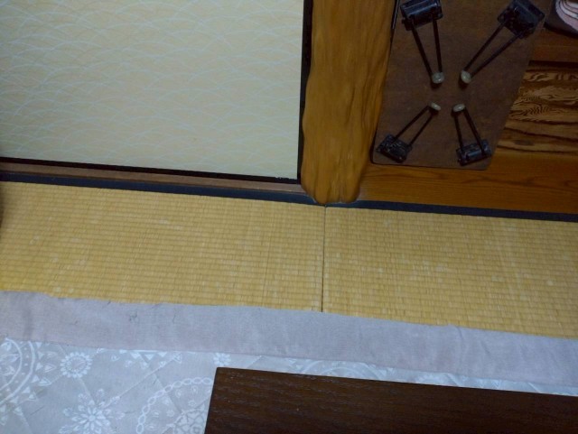 畳張り