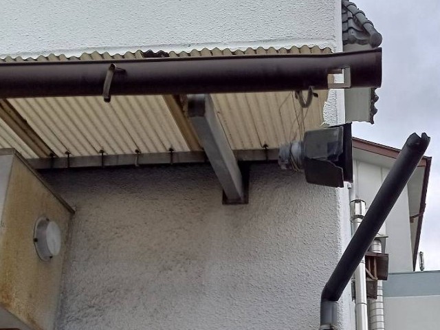 雨樋　補修前